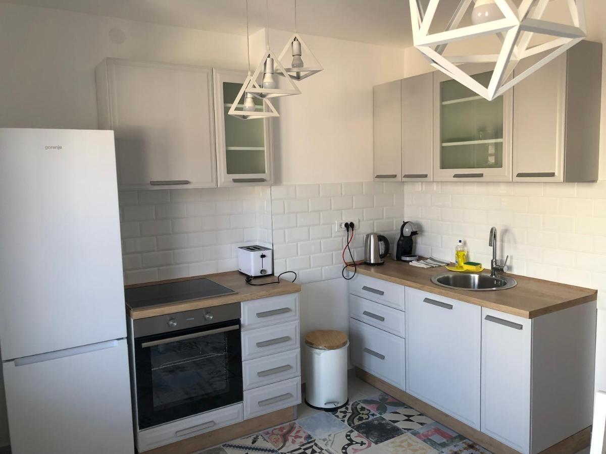 דירות נובי סאד Casa Lusi מראה חיצוני תמונה